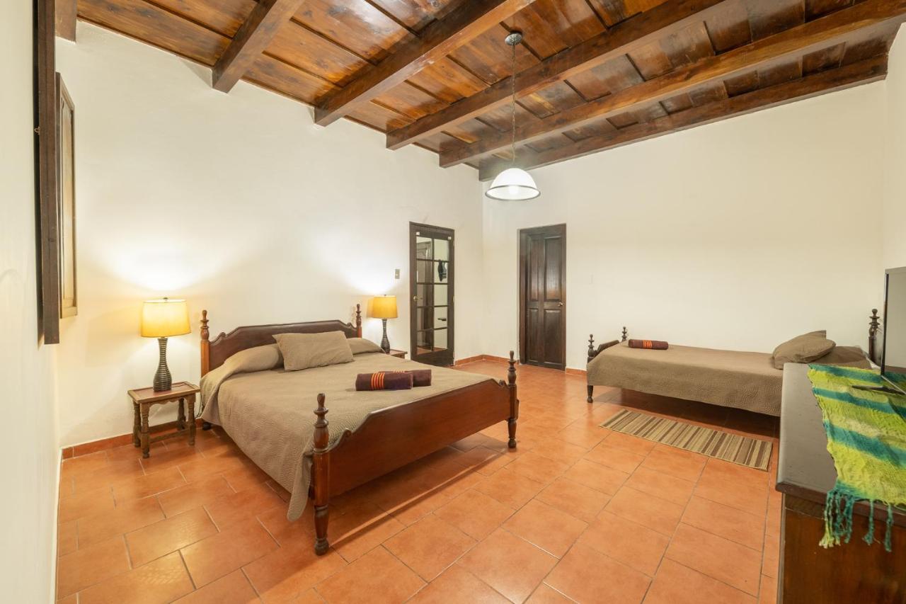 Casita Tumbergia Apartment Antigua Exterior foto